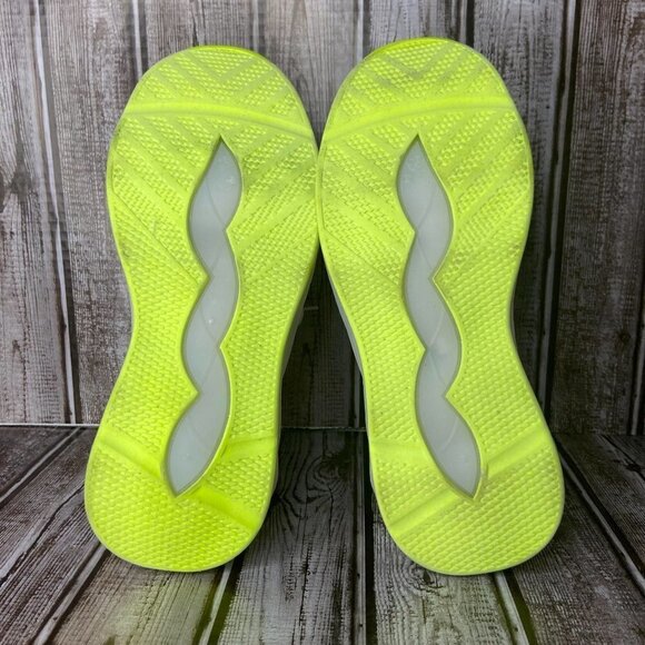 🧿 LIME GREEN WHITE SNEAKERS - Picture 8 of 10